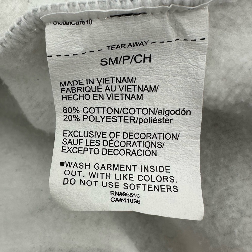 Under Armour Freedom Camo Hoodie Women Small Gray White USA Flag Fleece - Picture 8 of 14